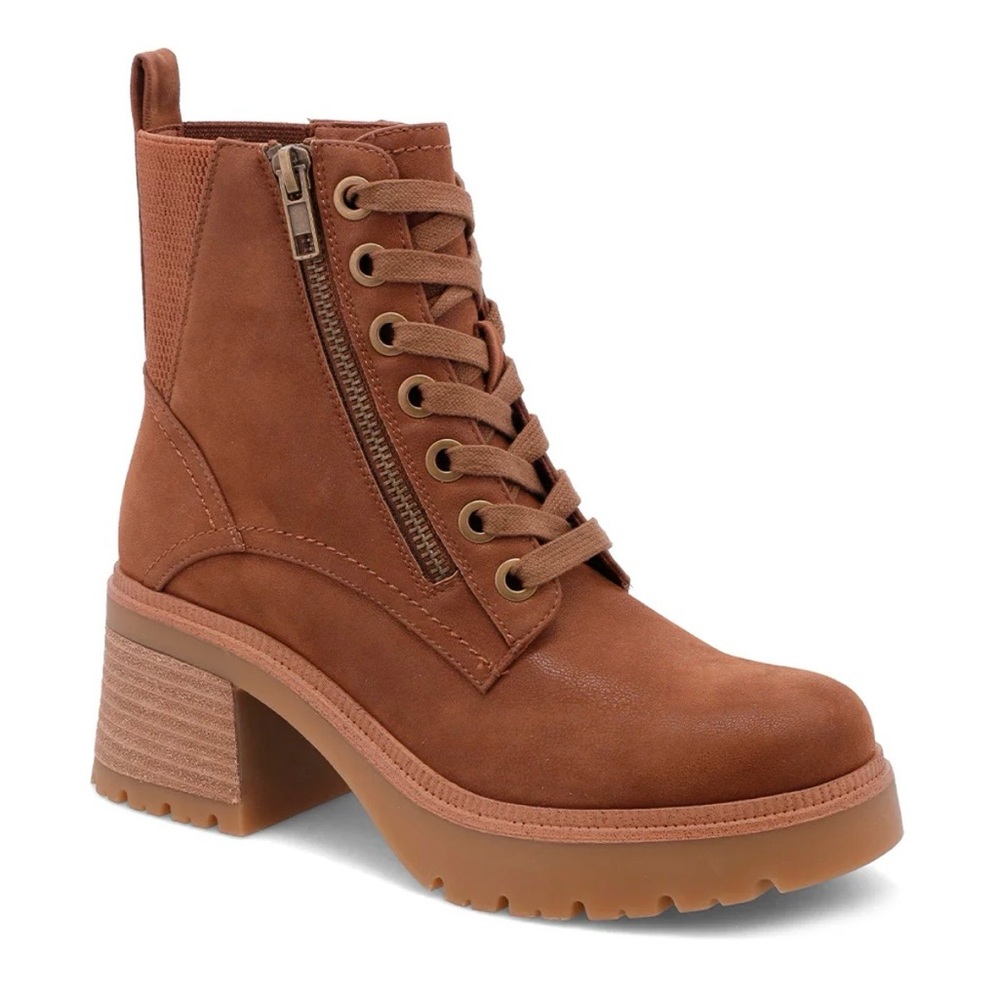 MIA Idalia Boots in Cognac, Size 8.5